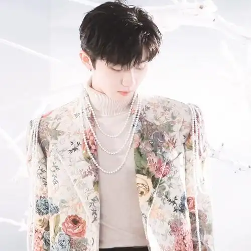 "听说你也喜欢我?" ◇马嘉祺头像