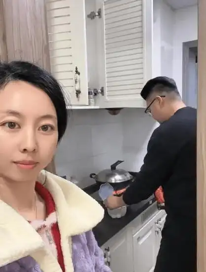 田静晒郭威做饭熊磊祭奠亡夫郭希宽喜欢孙子潘夫人缠上许家