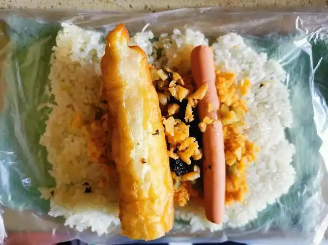 早上爬起来做粢米饭