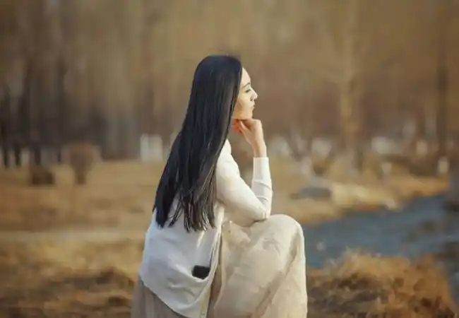 其实,能够真正享受独处的人,都很厉害|一般人|墨然_网易订阅