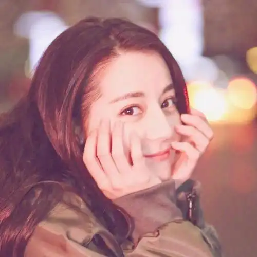 微信头像:迪丽热巴