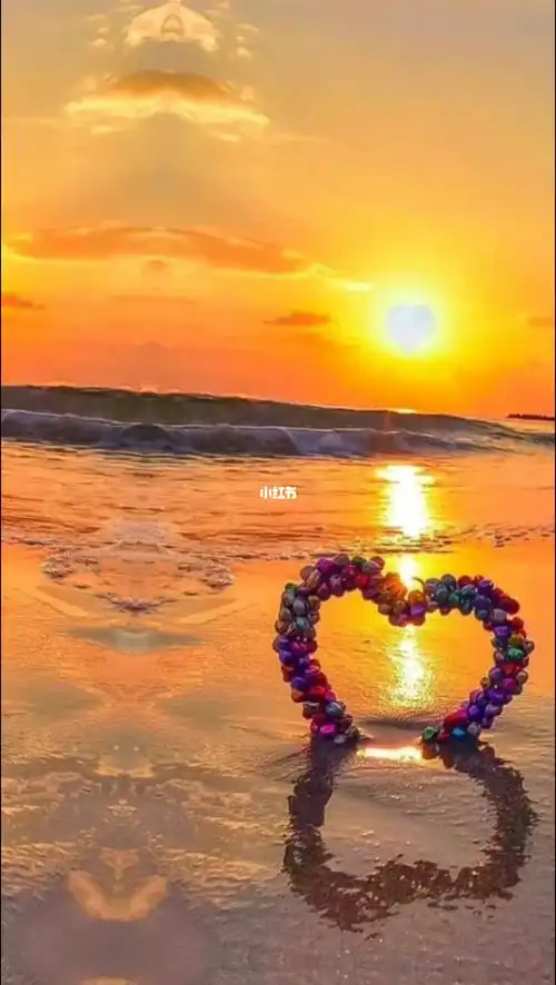 浪漫的爱心晚霞我陪心爱的你一起看