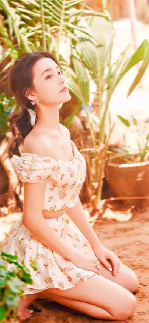 而对于蒋依依这位知名女演员来说,她的性感更多的是来自于她自信的