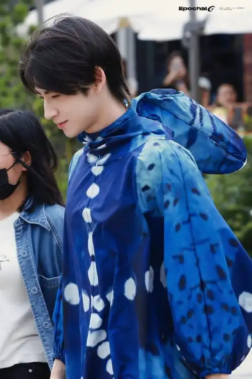 小鬼王琳凯青春环游记