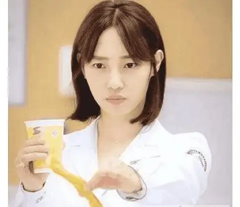 中分头发的纽扣发型如何扎女生内扣中分发型综合图