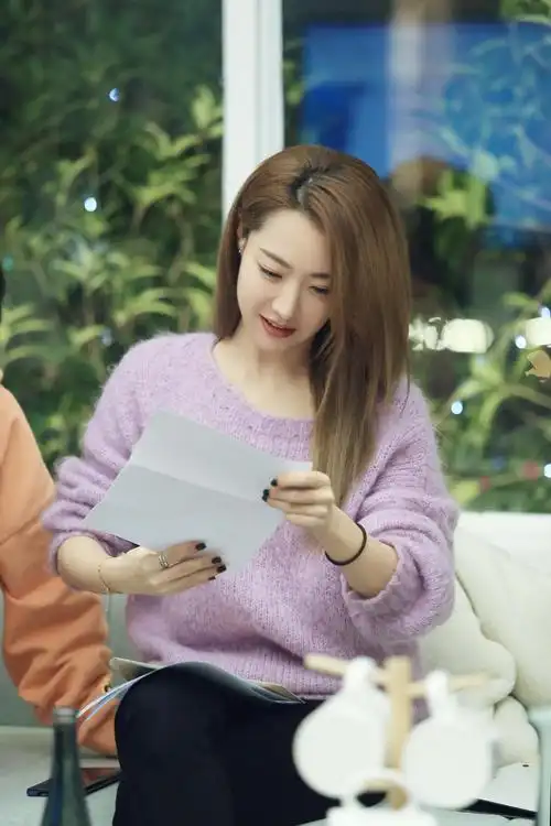 白冰入住怦然再心动征爱驿站开启心动之旅