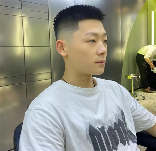 栗子头热度只增不减 今年流行剪此款发型_男士短发 - 美发站