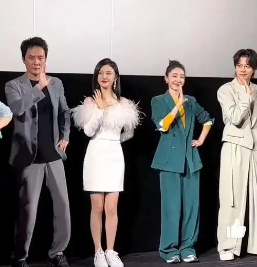 冯绍峰变化大到像是老了10岁,赵丽颖这婚真是离对了|景甜|杨幂|徐海乔