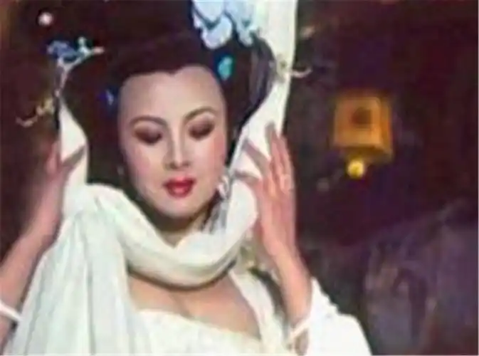 杨贵妃被逼而死,她从未干预政治,到底委屈不委屈?