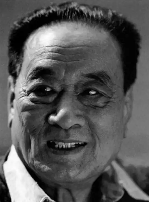 回顾演员庞学勤照顾精神病妻46年妻子离世后儿子撮合他再婚