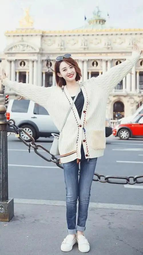 赵丽颖的甜美与张钧甯的知性时髦不分气质会穿才是icon