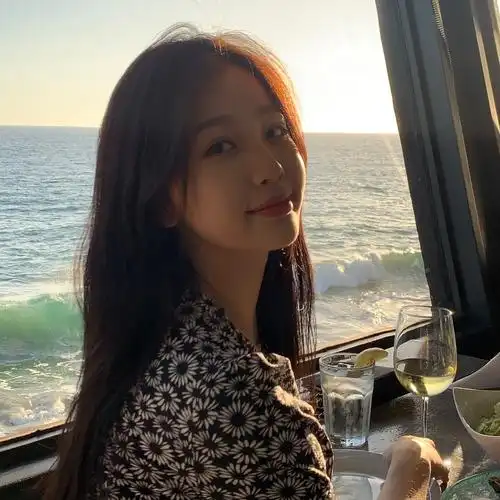 虞书欣头像合集