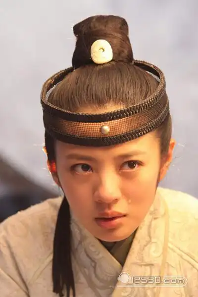 倚天屠龙记安以轩 饰 赵敏