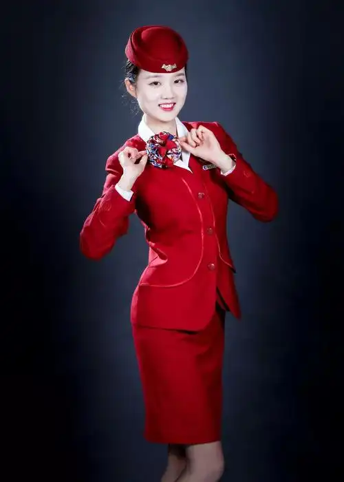 5年山东航空客舱部青岛大队呼,小编深呼吸,所有图片添加完毕,最后来张