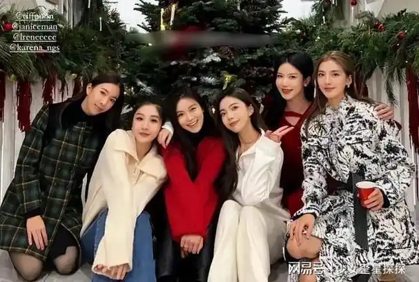 杨颖闺蜜圣诞大秀吴千语登顶富婆圈杨颖忙带娃