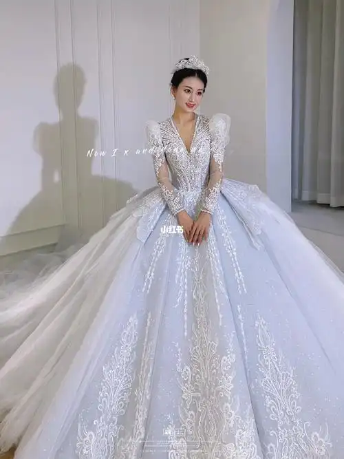 感满满这样梦幻浪漫的婚纱谁能不爱呢@唐山糖糖婚纱礼服高定唐山婚纱