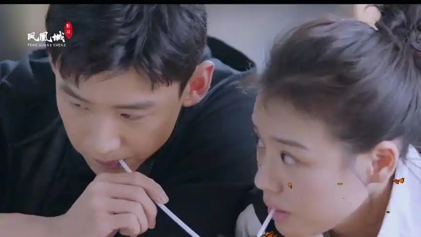 超前预告:甜甜的恋爱开始了#你是我的城池营垒 #白敬亭 #马思纯