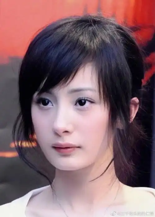 杨幂早期照片也太水灵了吧#杨幂