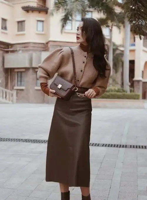 春季温柔百搭的毛衣开衫怎么搭配?5种搭配方式时尚又优雅!