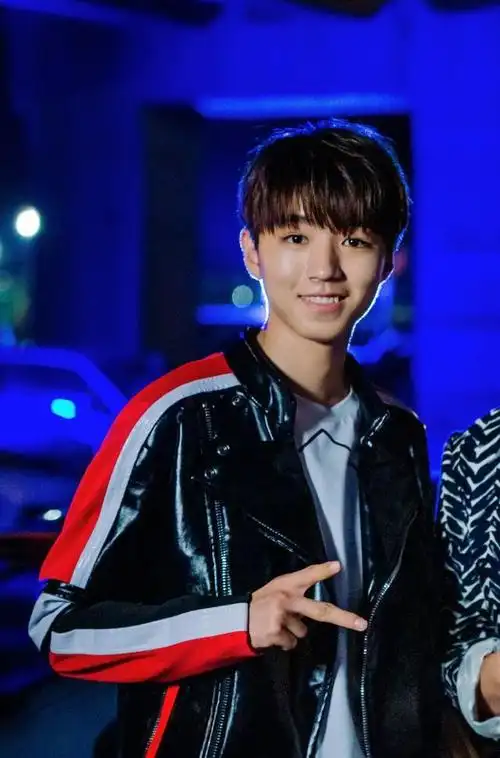 王俊凯特别出演电影叱咤风云期待周杰伦王俊凯首次荧幕合作