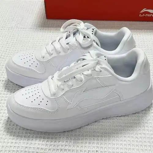 李宁板鞋白色女鞋休闲鞋平底鞋子运动鞋经典潮流板鞋