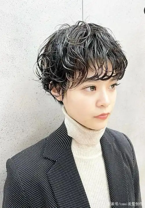 日系短发纹理烫 给你要的时髦感!