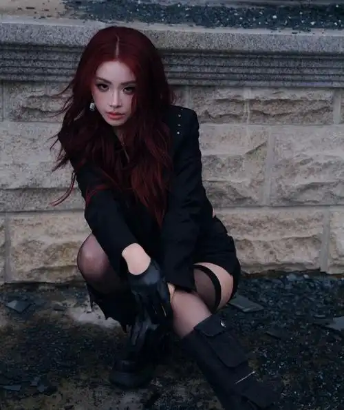 喻言黑丝吊带袜写真大赏妹妹这五官内娱应该没有对手了吧