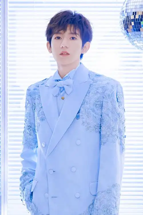 王源北京春晚代言人