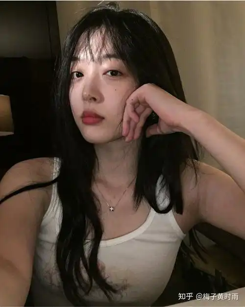 崔雪莉生前有哪些漂亮的写真,自拍照片? - 知乎