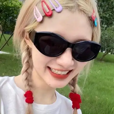 墨镜图片女生头像唯美 女生头像图片大全 -【爱个性】