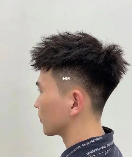 发尾随意揉捏出门一分钟可以搞定得男生发型#珠海instyle华发商都店