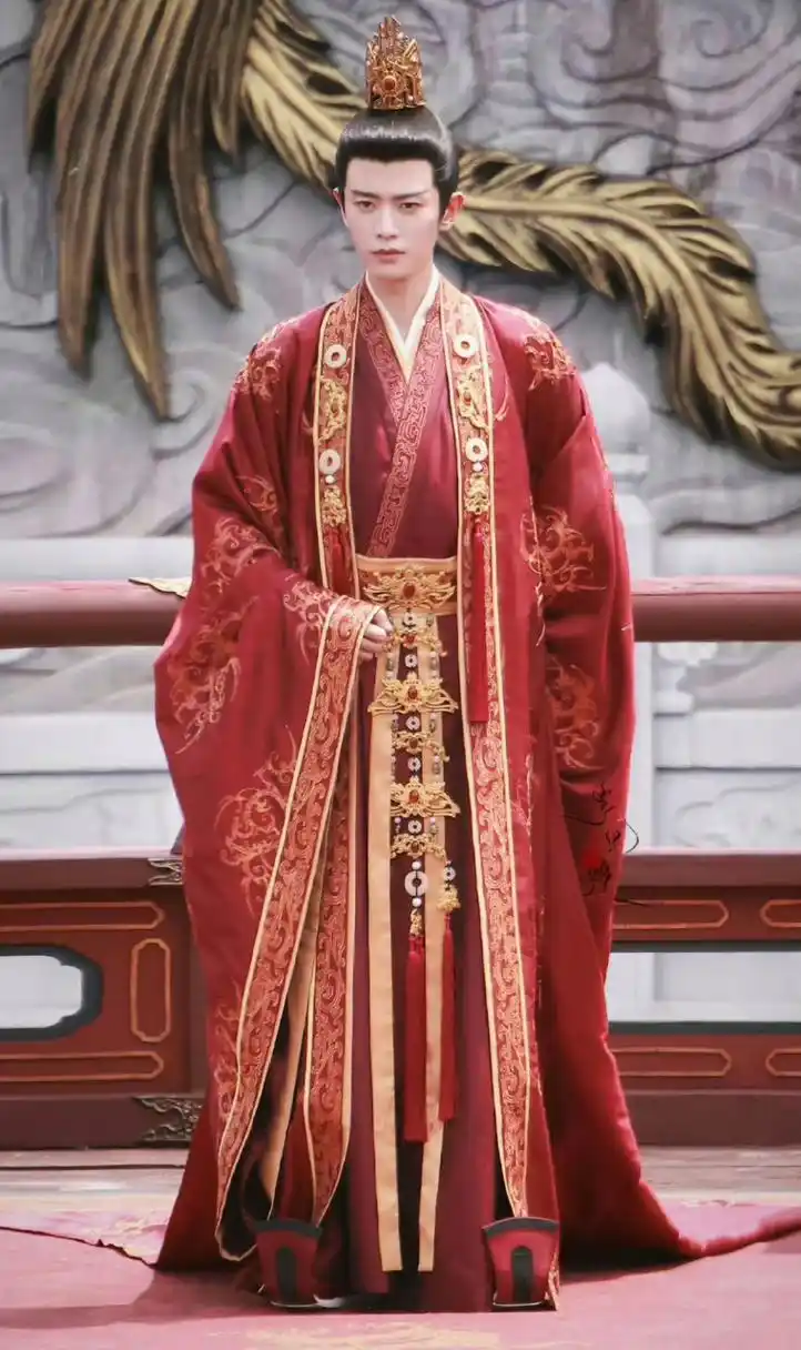 任嘉伦这套古装造型不错,有人知道是哪部剧的吗?