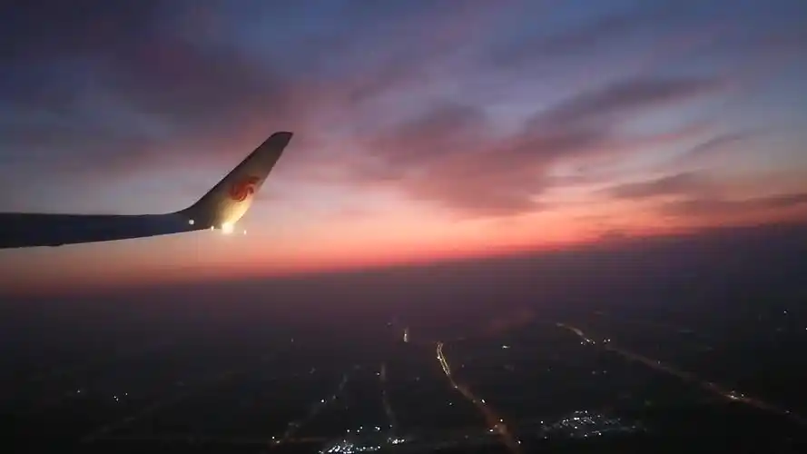 凌晨六点的北京首都机场