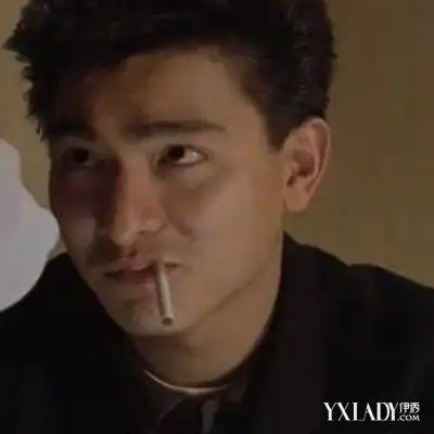 【图】曝光刘德华抽烟帅照 讲述他不平凡的演艺经历