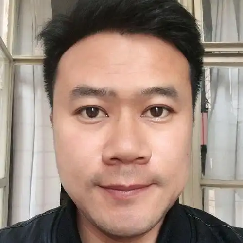 长腿叔叔sss头像