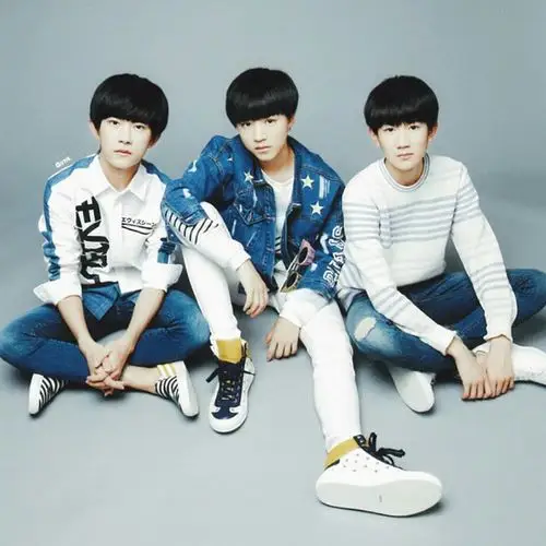 tfboys三兄弟