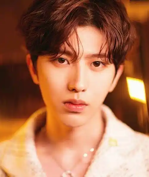 蔡徐坤的体重秤坏了?不,其实他的情商提高了_网友_古力娜扎_互动