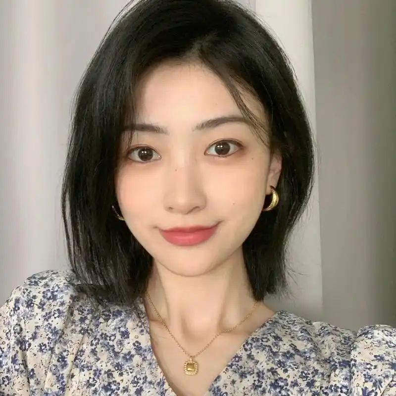 适合圆脸方脸剪的女生短发发型 清爽又减龄 这款锁骨发适合所有女生