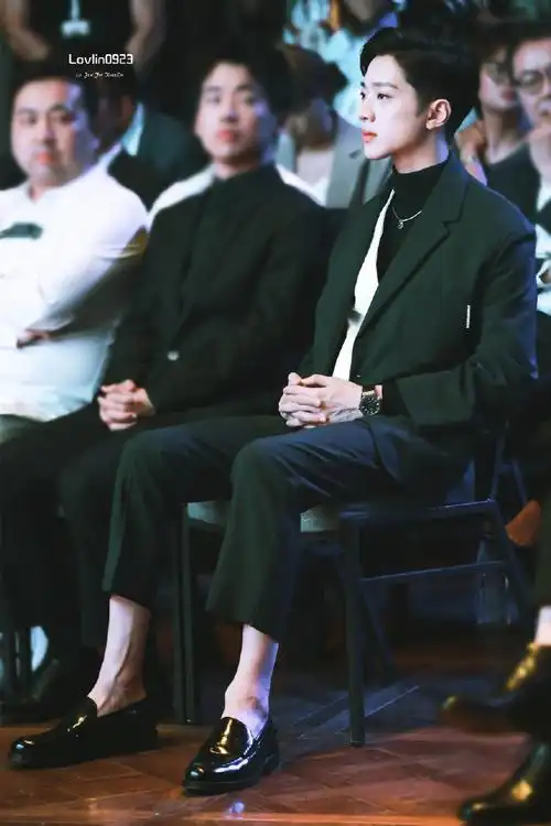 赖冠霖超话78#中国青年公益榜样盛典#190601 中国青年公益榜样盛典