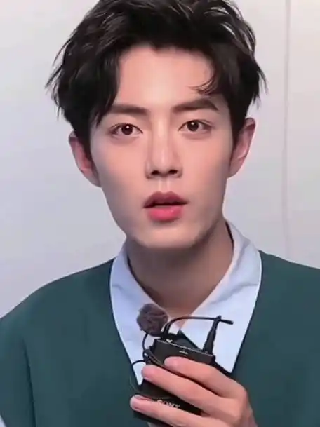 兔牙好看,其他看不到的地方我也想看看 好不好看@x玖少年团肖战daytoy