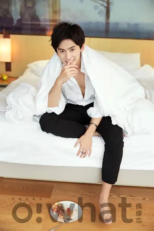 11月4日 19:31   关注  张哲瀚 评论 收藏