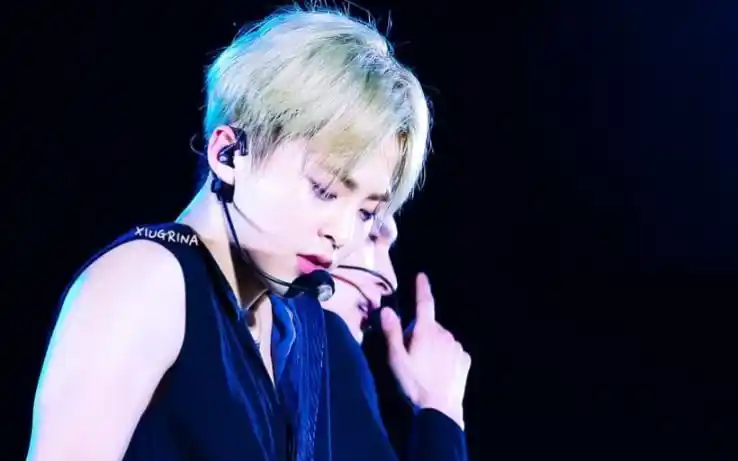 19个心动镜头【舞台混剪】【撩生撩死金珉锡】_哔哩哔哩_bilibili