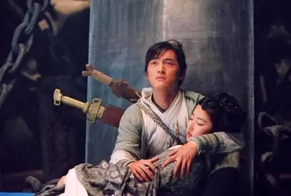 胡歌刘亦菲时隔多年同台(胡歌从配角变主角)(11)