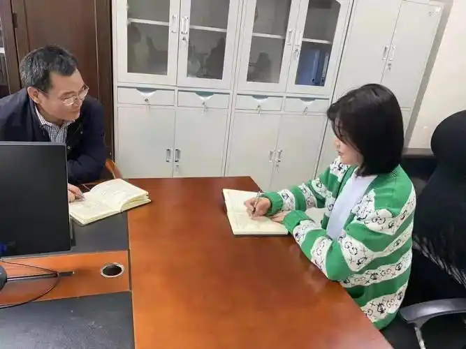 谈心谈话聚人心履职尽责担使命市自然资源和规划局开展谈心谈话活动