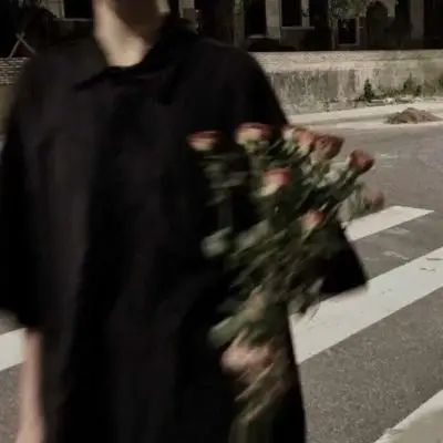 捧花是为了给你_情侣头像_我要个性网