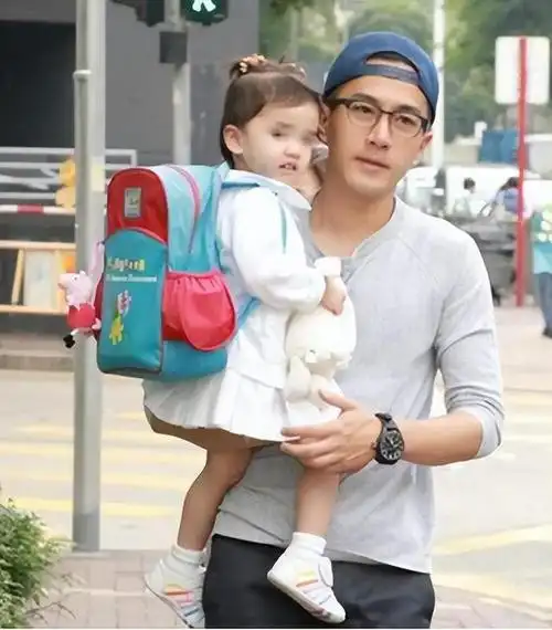 孩子不要面子这些明星父母们别再胡乱取名了个个离谱又好笑