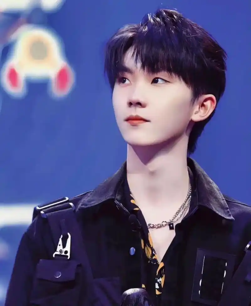 马嘉祺神图 太帅了