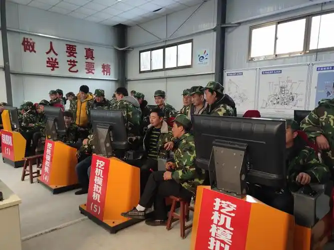 学技术,到职校——2019年今冬明春农民工短期技能培训