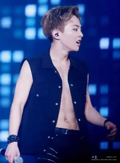 锡0326生日快乐#beyondtime博物馆第七站——珉珉的腹肌进化史第一弹