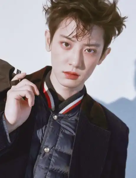 朴灿烈帅而自知名场面自我魅力认识清楚唯独高冷认知有误